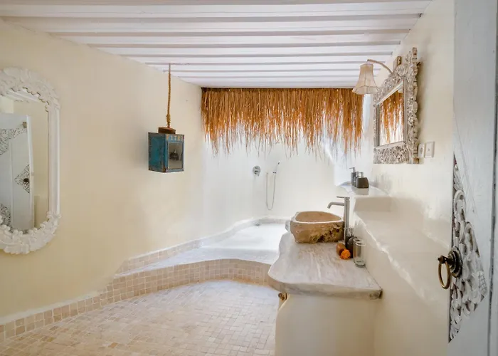 Gravity Eco Boutique - Adults Only Uluwatu