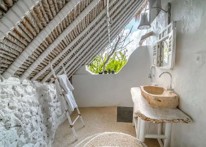 Gravity Eco Boutique - Adults Only