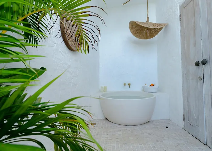 Gravity Eco Boutique - Adults Only Hotel 4*