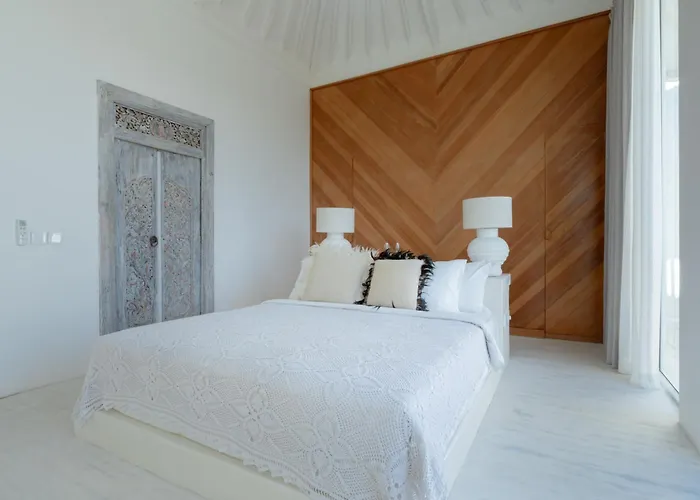Gravity Eco Boutique - Adults Only 4*